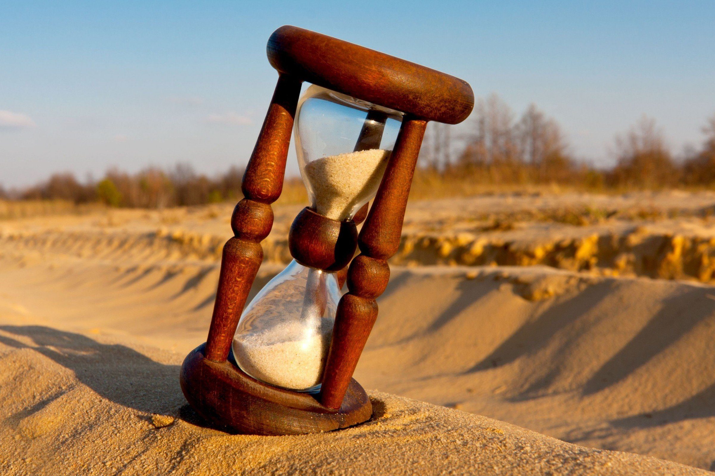 Sand-clock-time-sky-wood-wallpaper-sand-clock-history