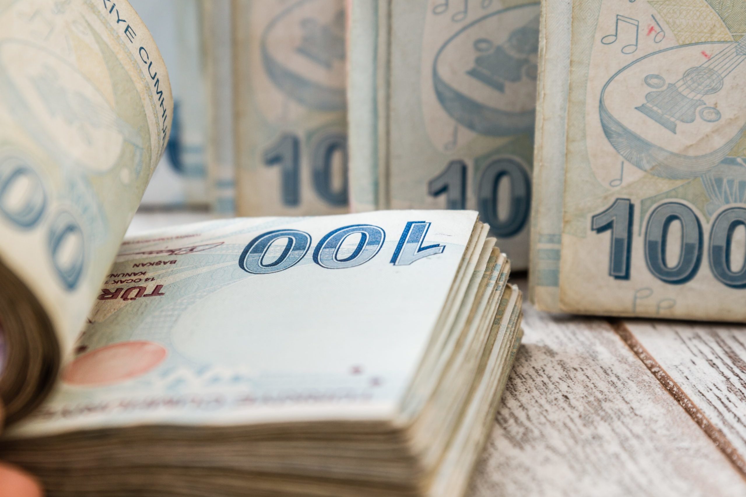 resized_19372-15cbshutterstock_253711429